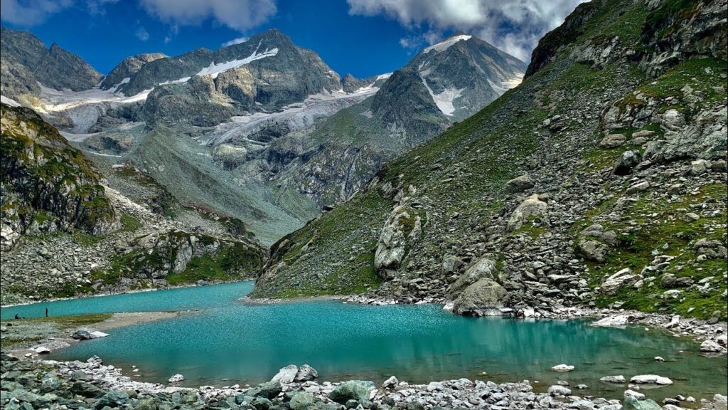 Tulian Lake Trek